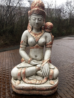 Buddha siddende støbt sten hvid h:50cm